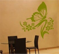 Sticker decorativ fluturas asezat pe vegetatie