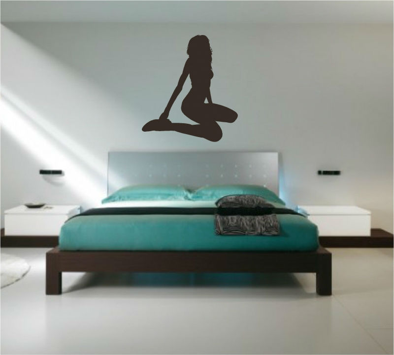 Sticker decorativ silueta femeie 10